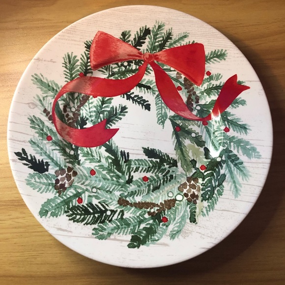 PIER ONE - “Wreath” Christmas Wreath 8” Decorative‎ Plate - Picture 1 of 4